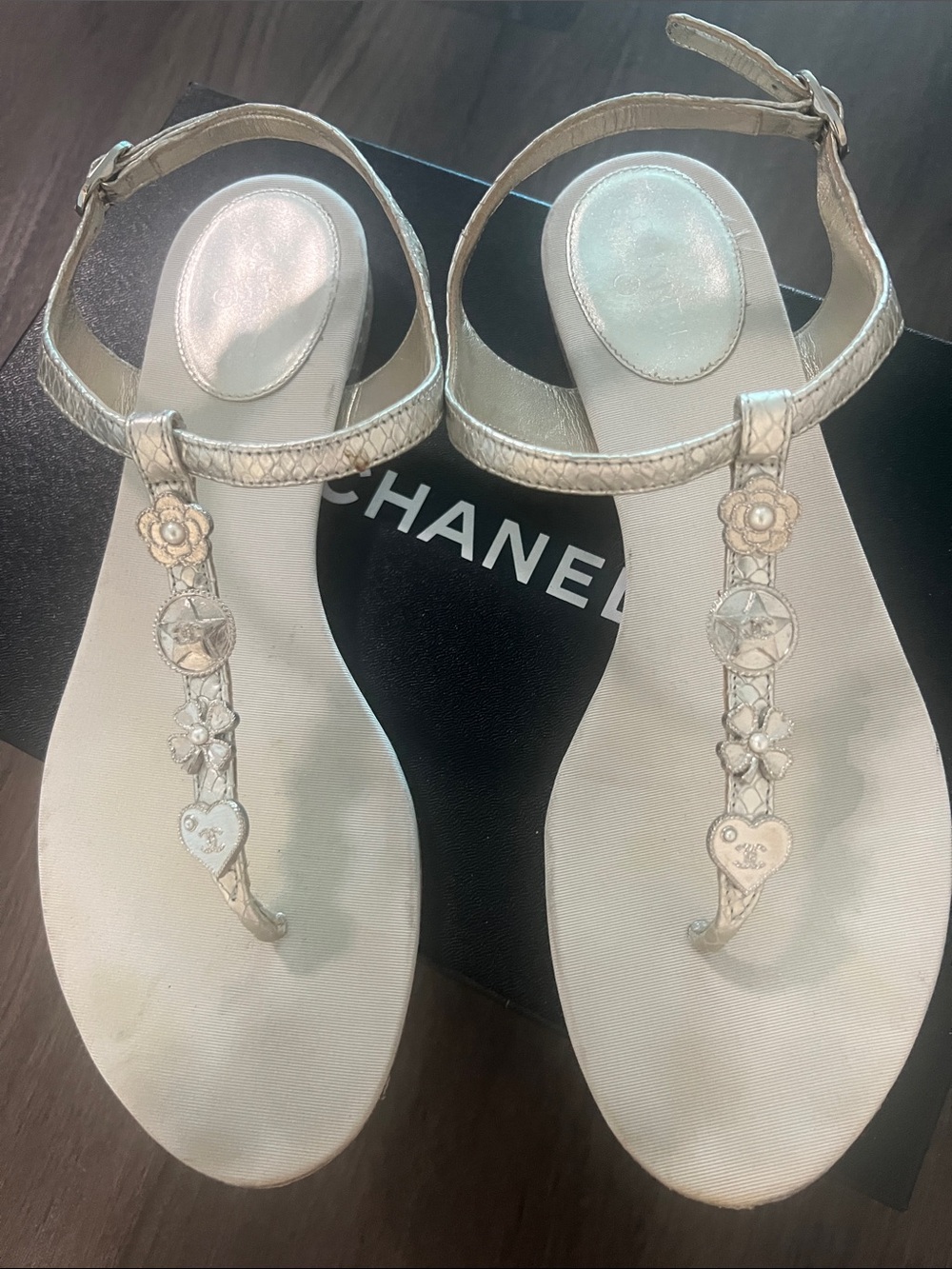 CHANEL Silver T-Strap Embellished Sandals - Picture 5 of 6